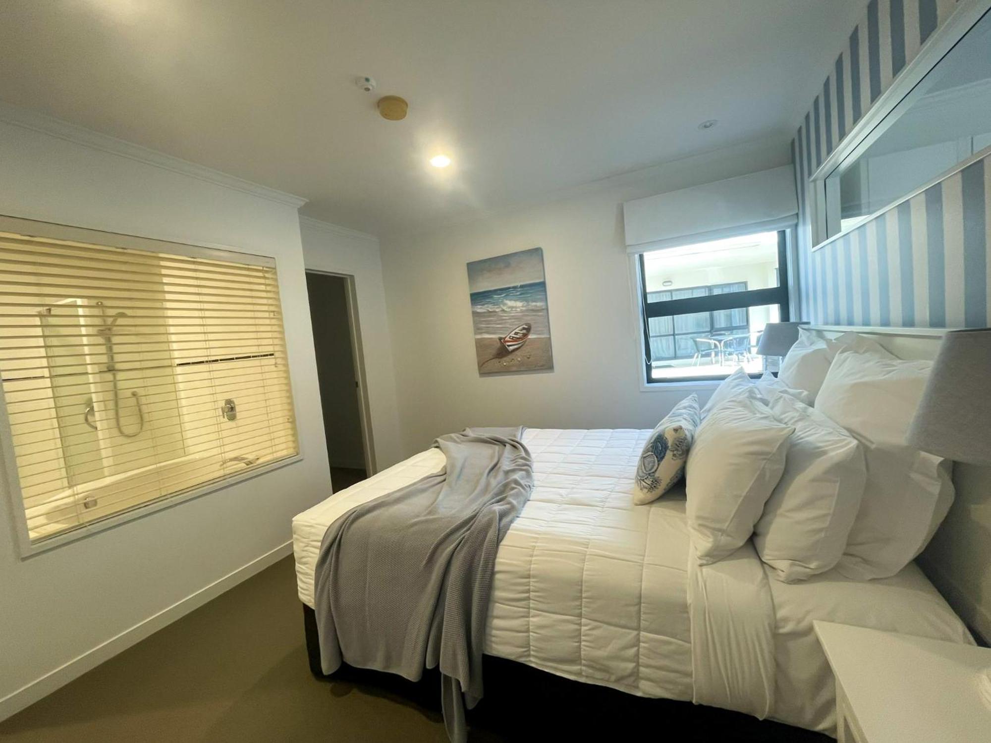 Ocean Breeze Resort Pauanui Esterno foto