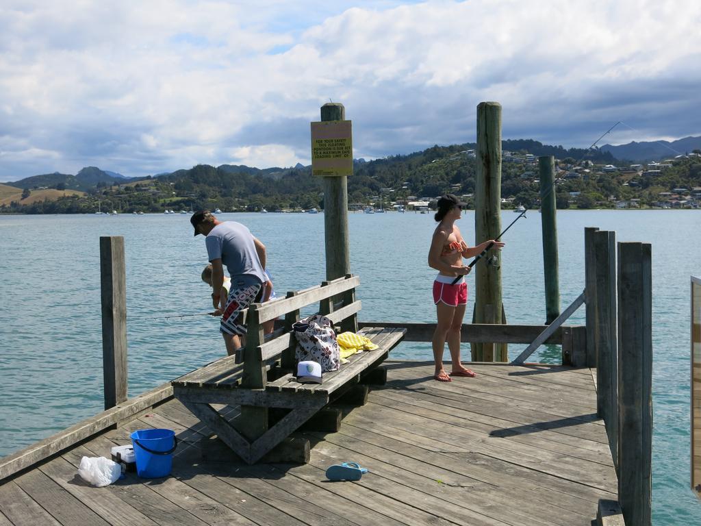 Ocean Breeze Resort Pauanui Esterno foto
