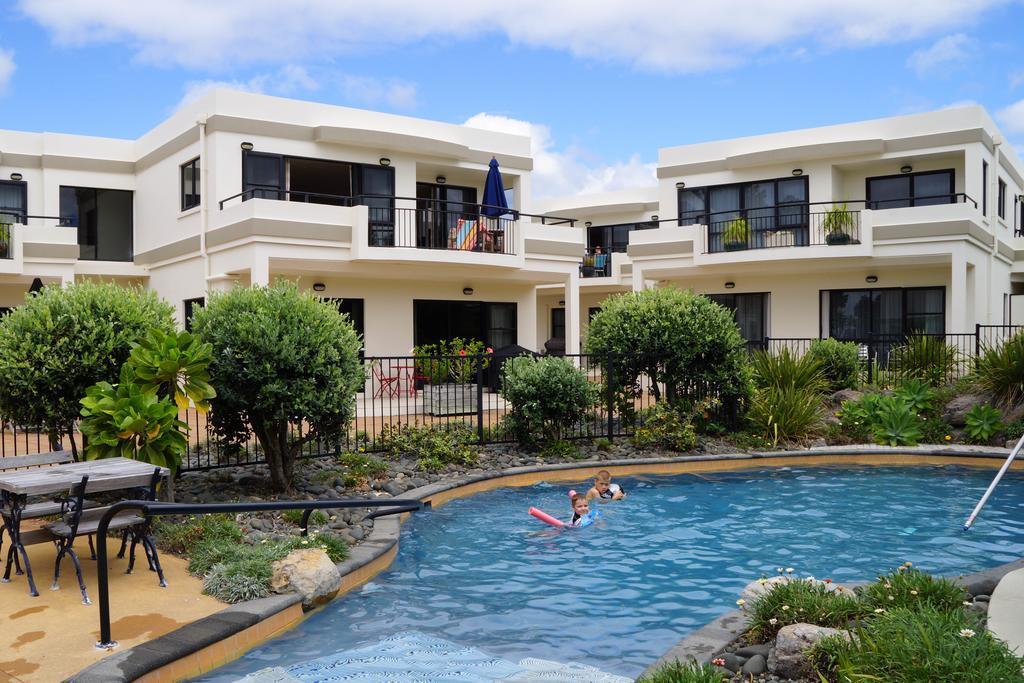 Ocean Breeze Resort Pauanui Esterno foto