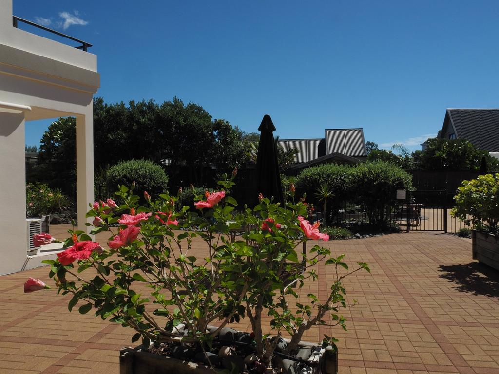 Ocean Breeze Resort Pauanui Esterno foto