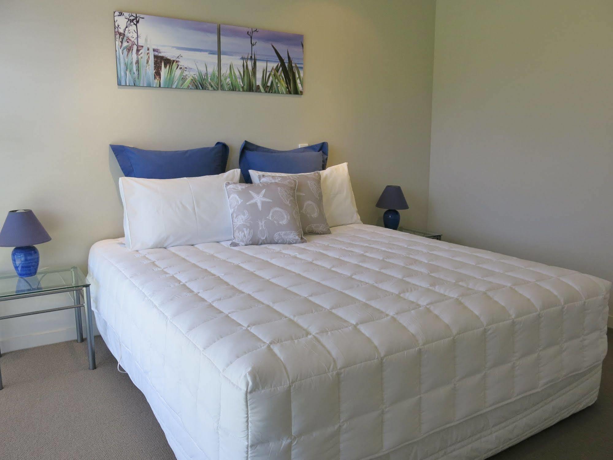 Ocean Breeze Resort Pauanui Esterno foto